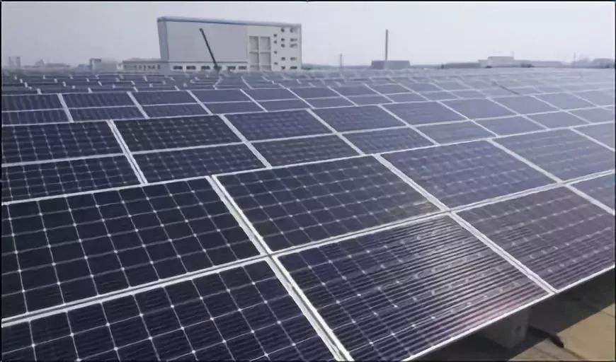 “5·31”新政后 光伏企業遭金融機構冷眼(圖1) “5·31”新政后 光伏企業遭金融機構冷眼(圖1)