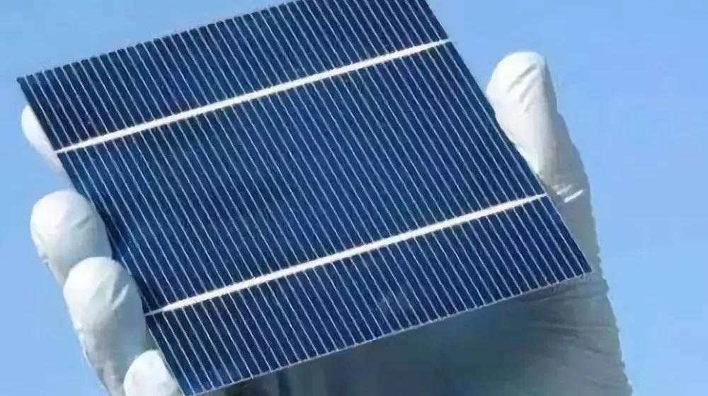 光伏發(fā)電板