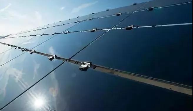 光伏發(fā)電板